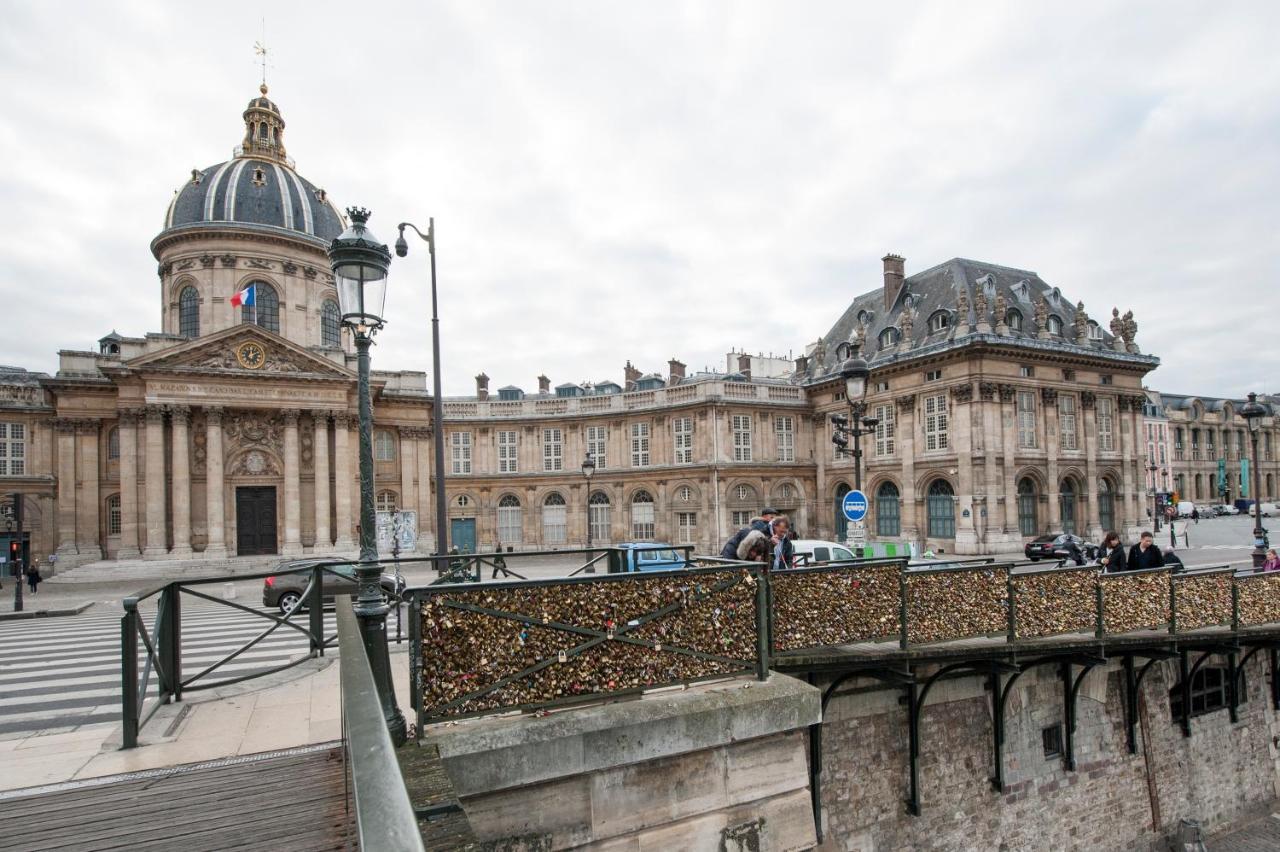 Paris Place Du Pantheon Apartment Exterior photo